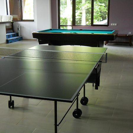 Hotel Valea Cu Pesti Căpăţîneni-Ungureni Extérieur photo