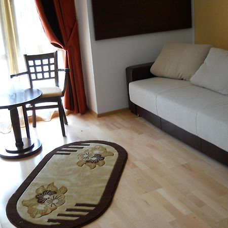 Hotel Valea Cu Pesti Căpăţîneni-Ungureni Extérieur photo