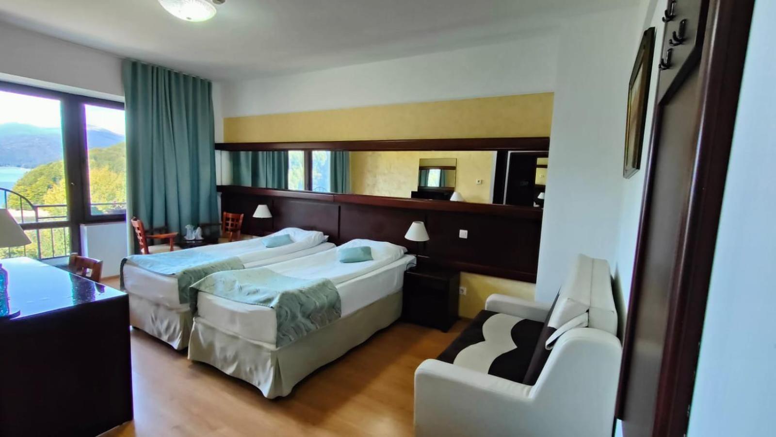 Hotel Valea Cu Pesti Căpăţîneni-Ungureni Extérieur photo