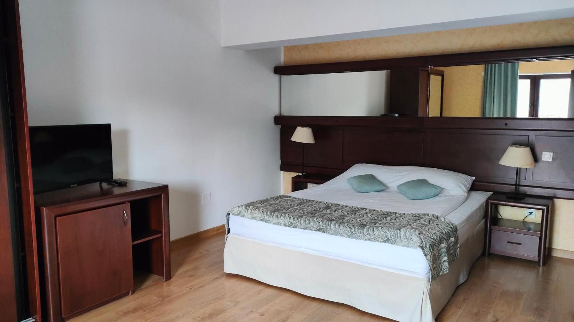 Hotel Valea Cu Pesti Căpăţîneni-Ungureni Extérieur photo