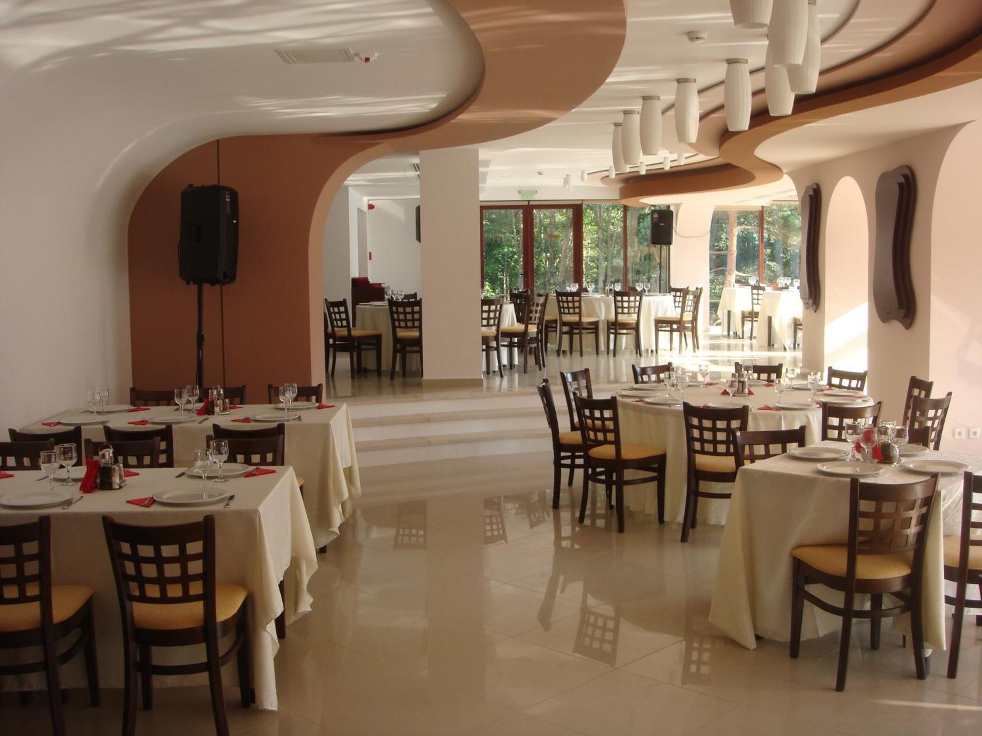 Hotel Valea Cu Pesti Căpăţîneni-Ungureni Extérieur photo
