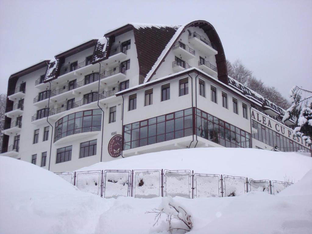 Hotel Valea Cu Pesti Căpăţîneni-Ungureni Extérieur photo